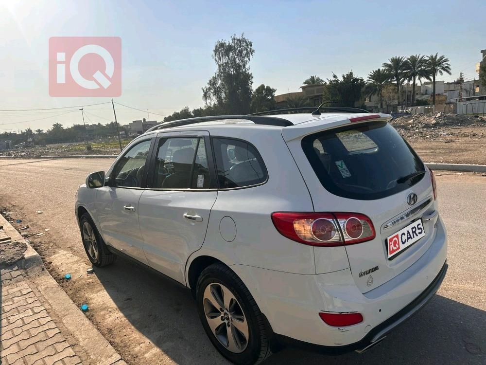 هيونداي سانتافي